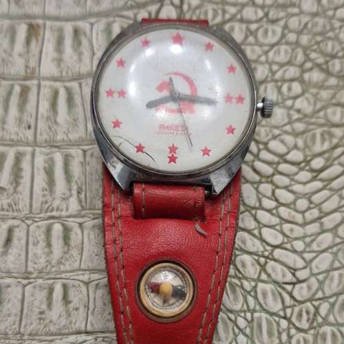 Raketa orologio meccanico